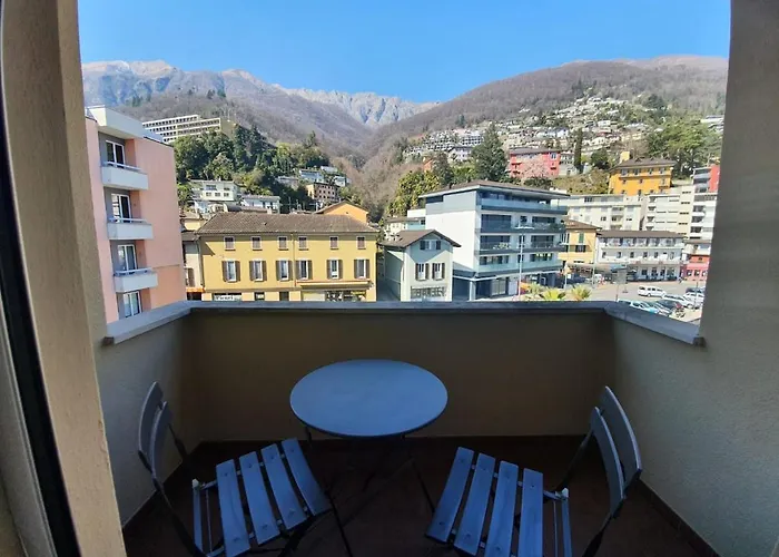 Fidanza 4 In Center 아파트 *